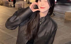 趴桌子打扑克的视频原声